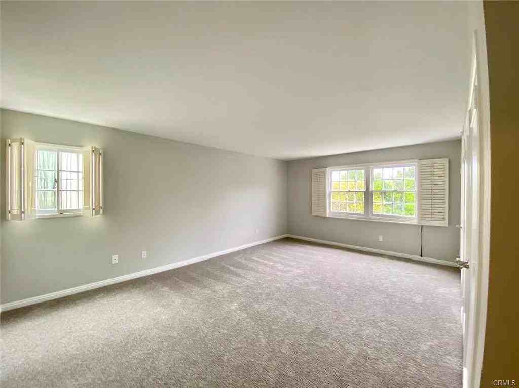 2405 Vía Carrillo - Photo 3 of 8