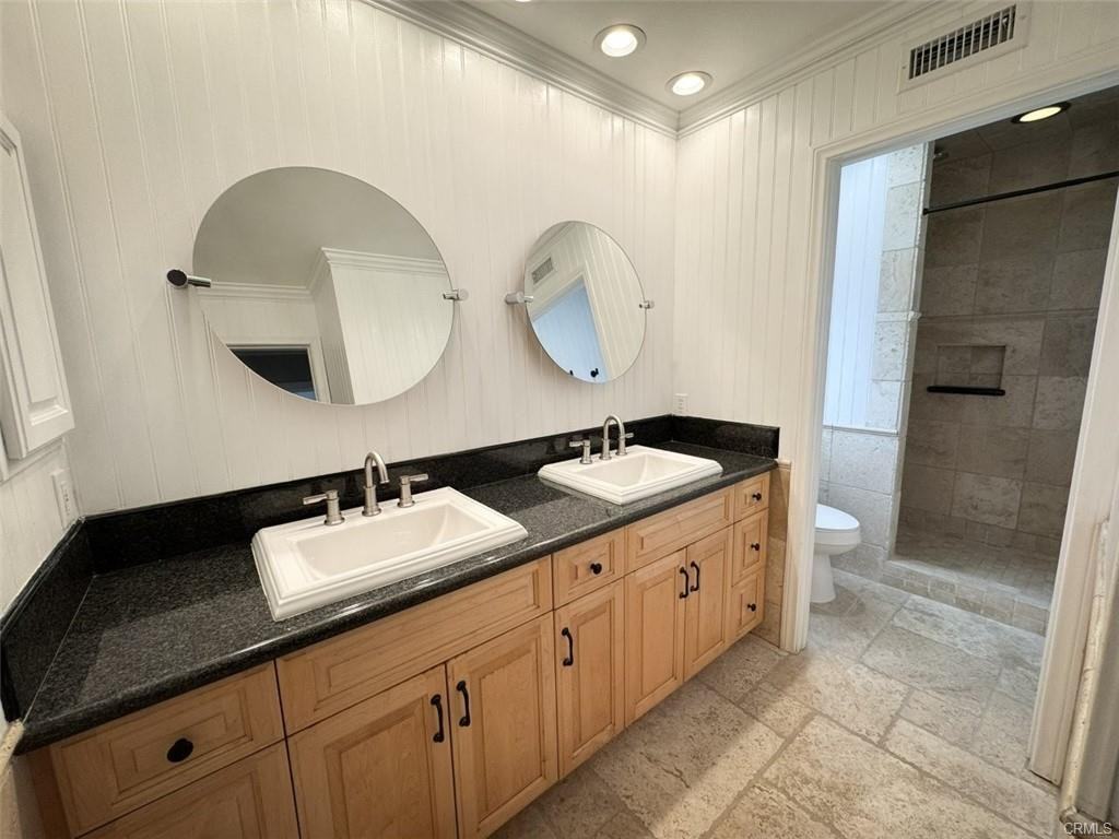 2315 Paseo De Cima - Photo 2 of 8