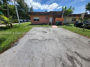 20833 Nw 25th Ave - Photo 2 of 8