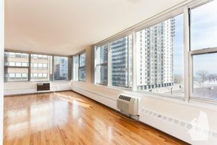 5650 N Sheridan Rd #3F - Photo 1 of 1