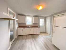 165 Adelaide St #1 - Photo 1 of 1