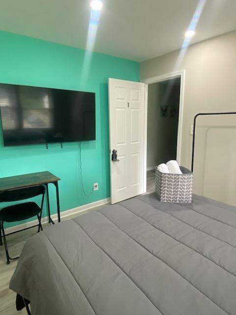 Waters Dr - Photo 5 of 6