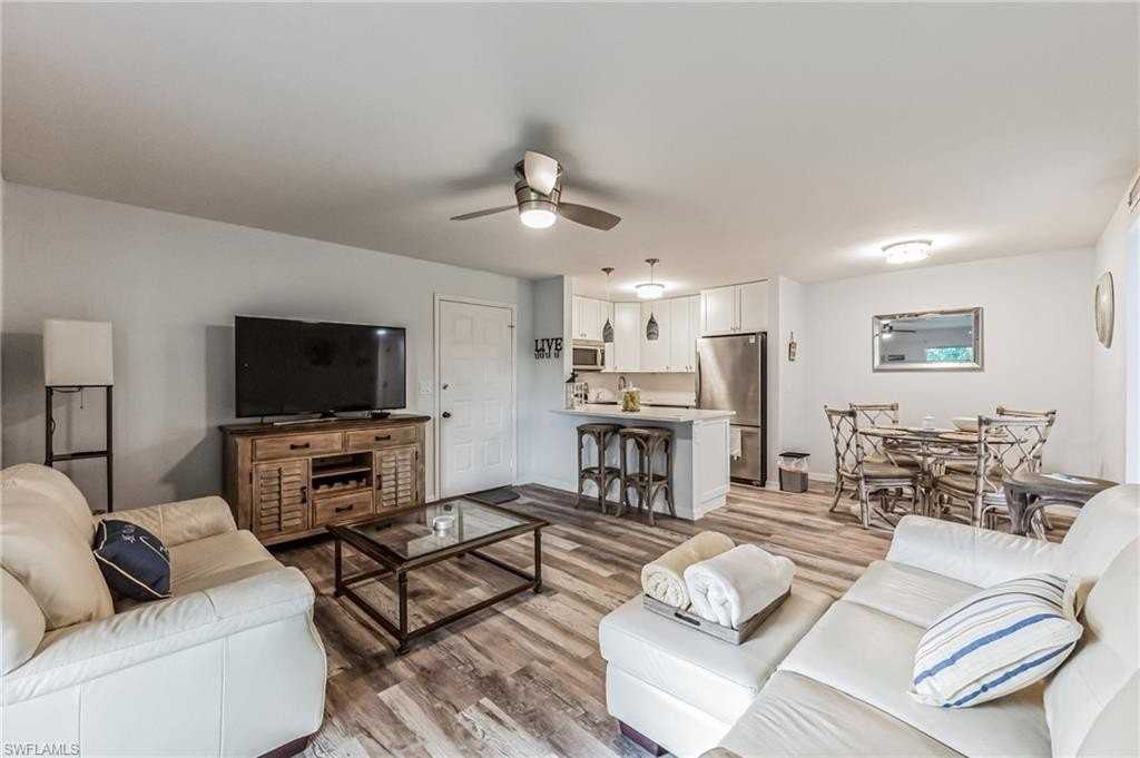 8081 South Woods Circle #10 - Photo 2 of 20