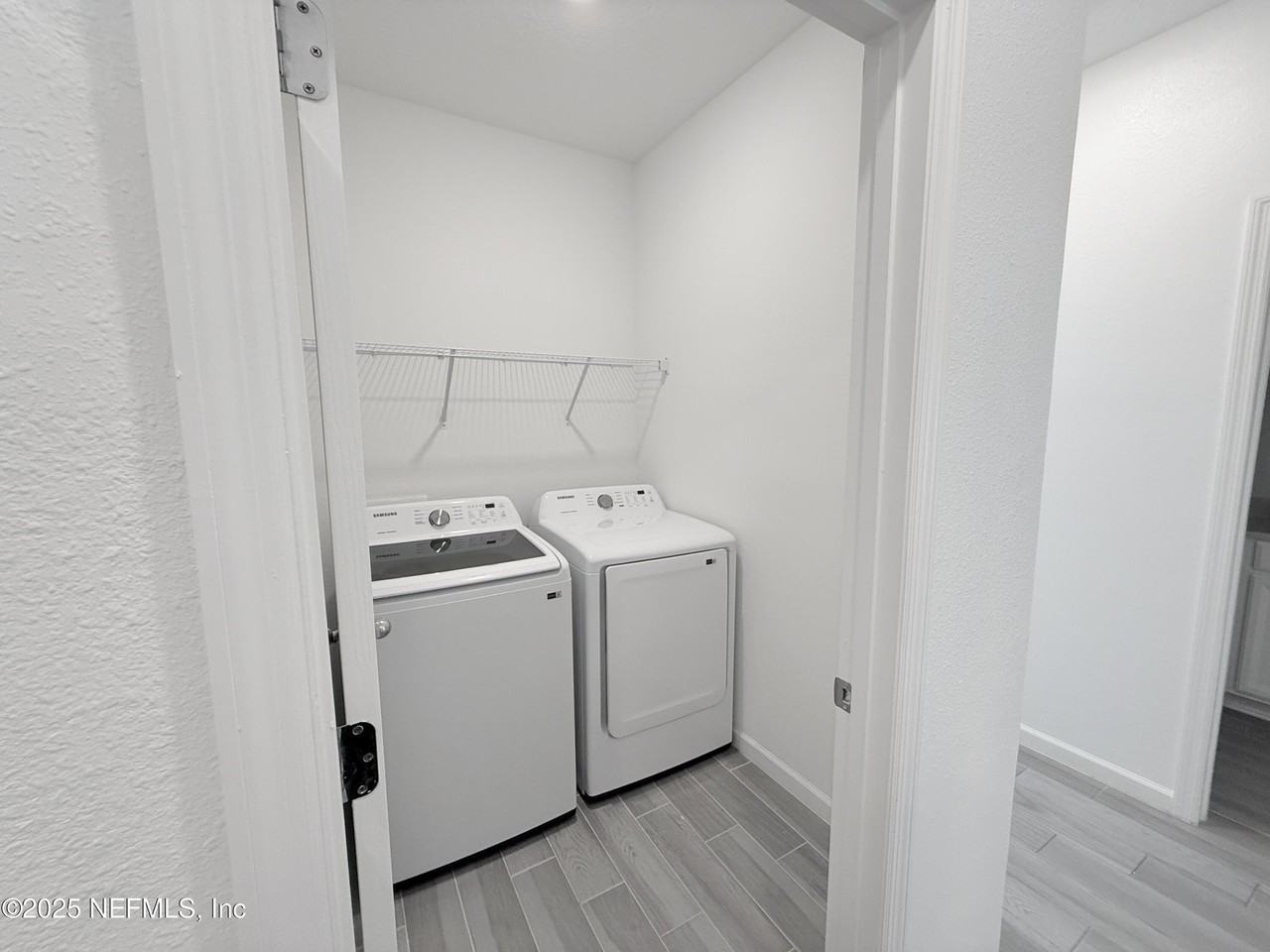 7560 Chervil Street - Photo 6 of 28