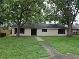 1610 Luza St - Photo 1 of 1
