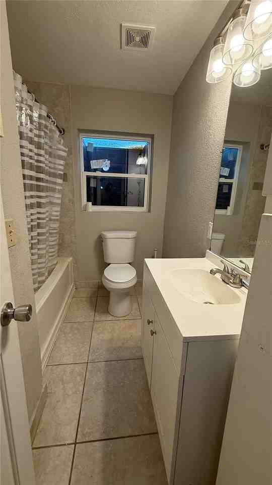 1148 West Lakeview Circle - Photo 7 of 12