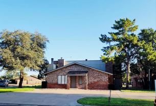 424 W Pecan Ave - Photo 1 of 1