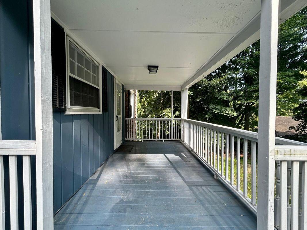 131 Whisconier Rd - Photo 3 of 22