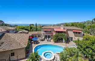 featured image of 2643 Hidden Valley Rd