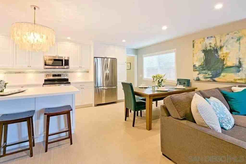 337 Rosemont St - Photo 6 of 20