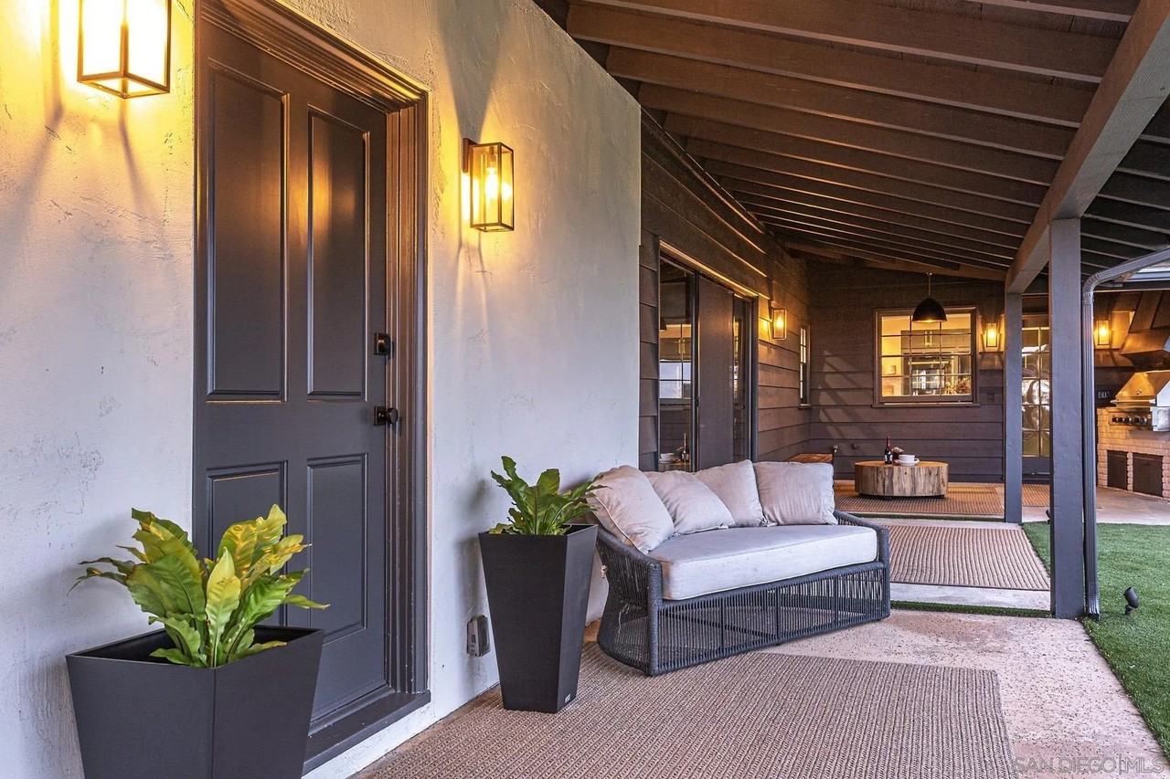 7362 Brodiaea Way - Photo 7 of 31