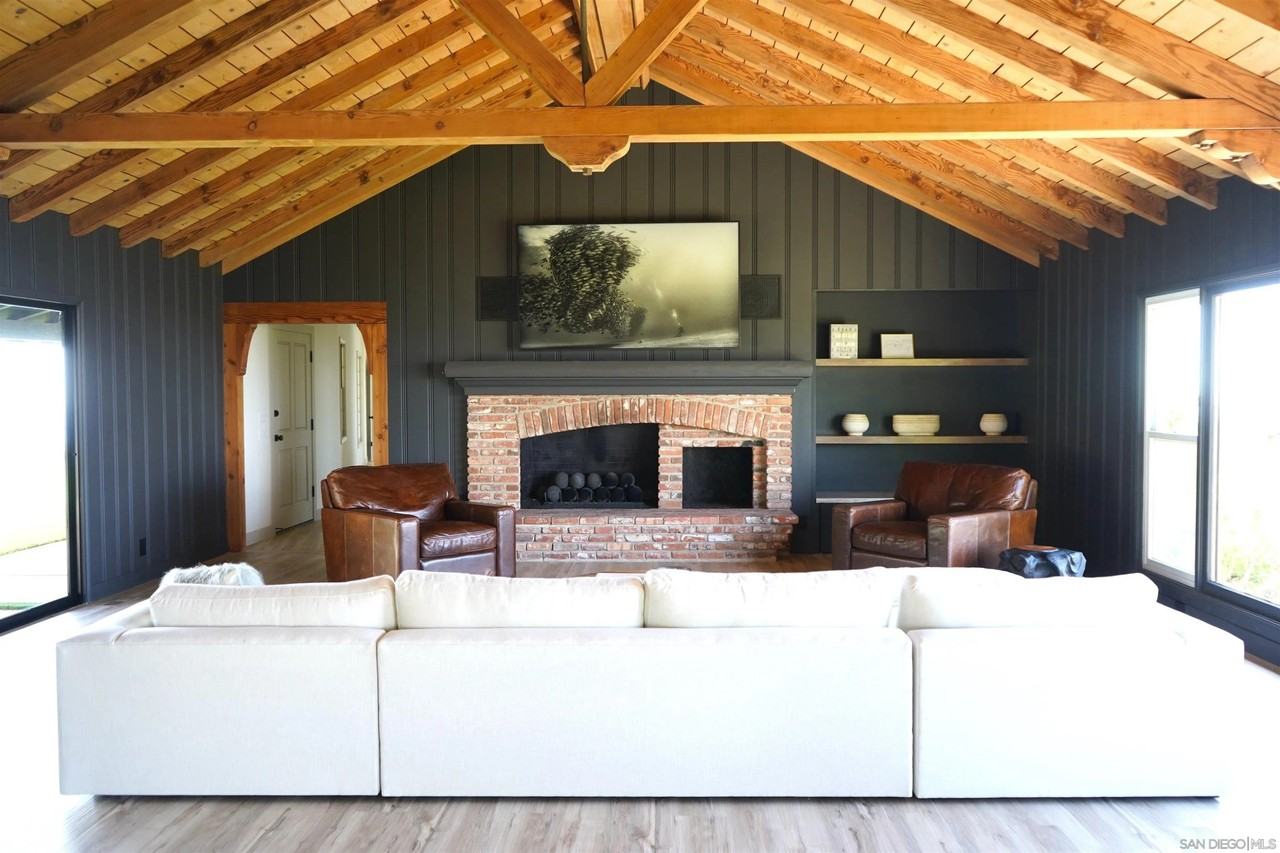 7362 Brodiaea Way - Photo 6 of 31