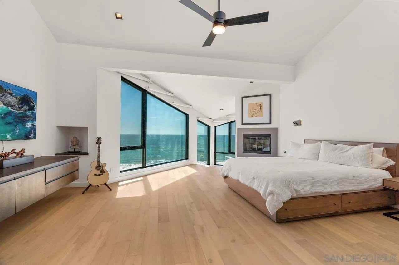 135 S Sierra Ave Unit 32 #32 - Photo 2 of 27