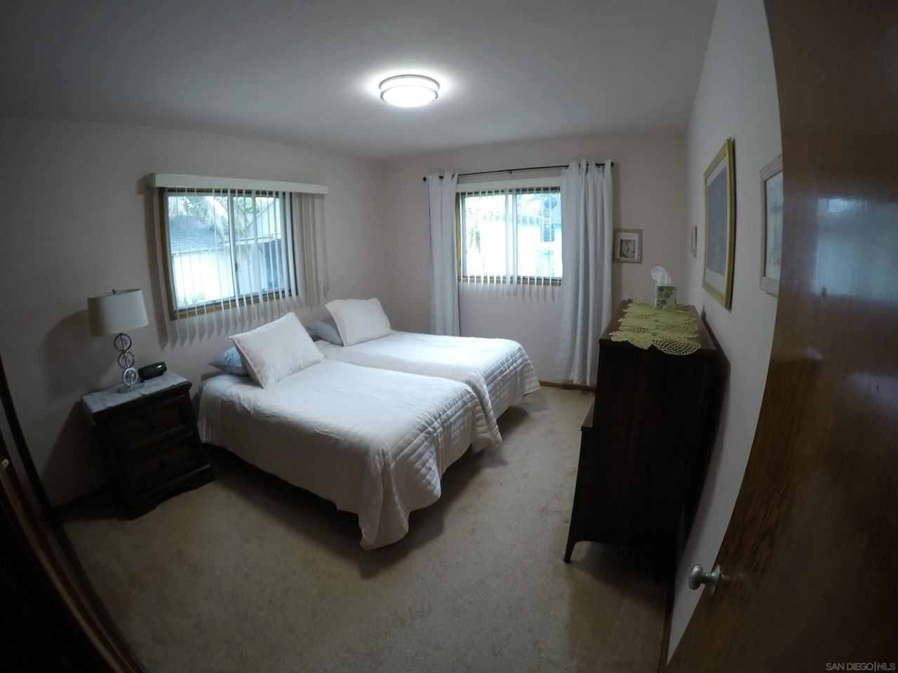 4209 Lafayette Pl - Photo 6 of 8