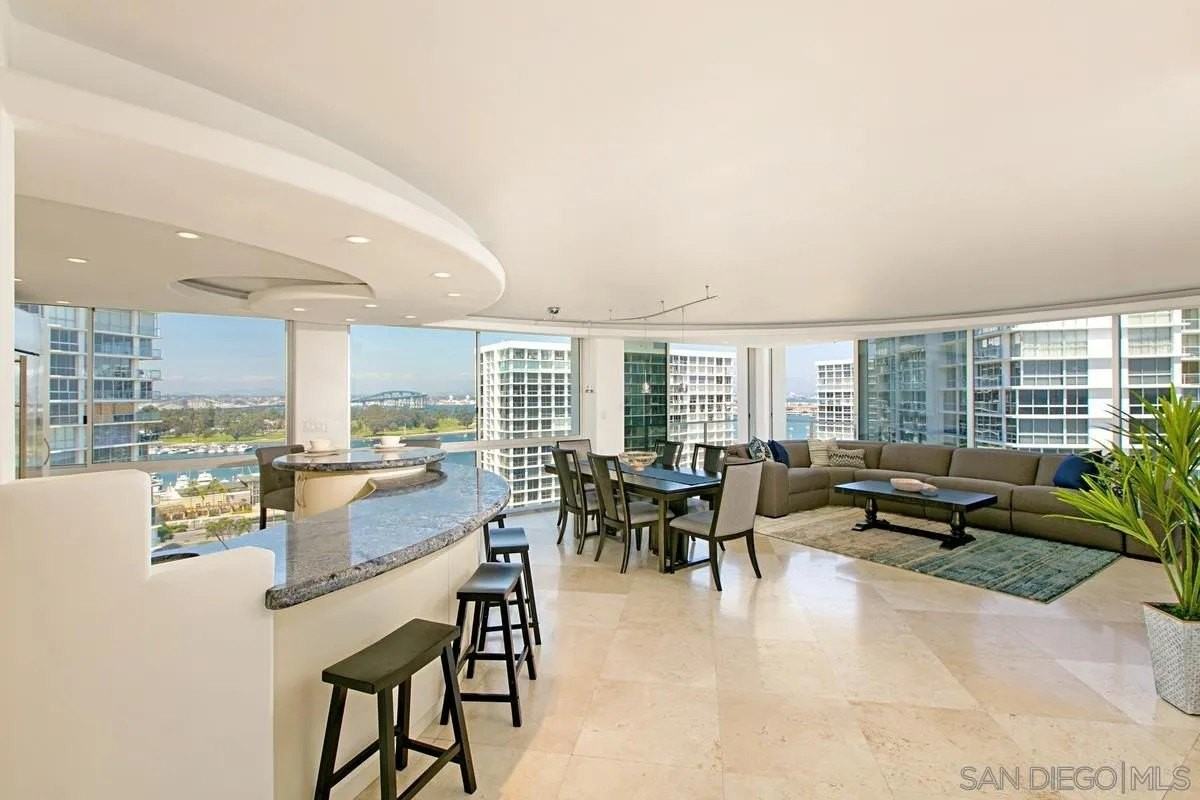 1760 Avenida Del Mundo Unit 1109 #1109 - Photo 4 of 14