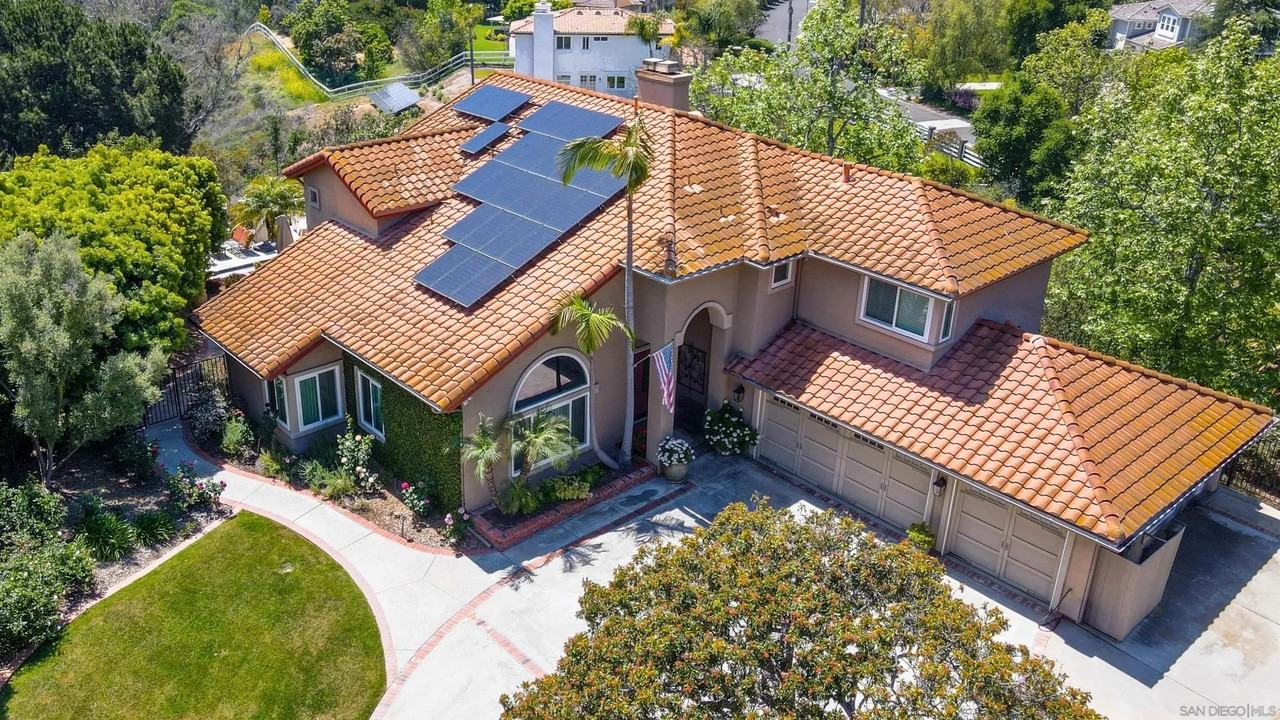 3245 Brookside Ln - Photo 2 of 50