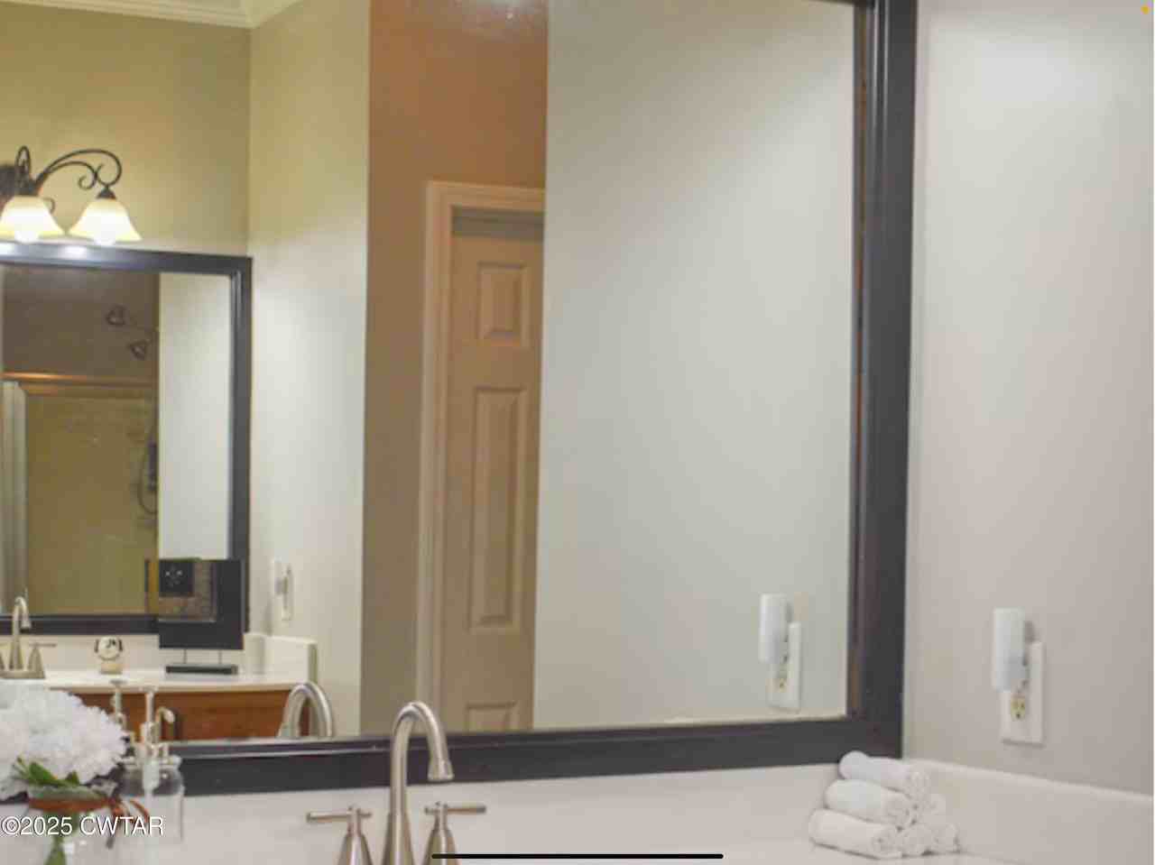 146 Henderson Rd - Photo 7 of 7