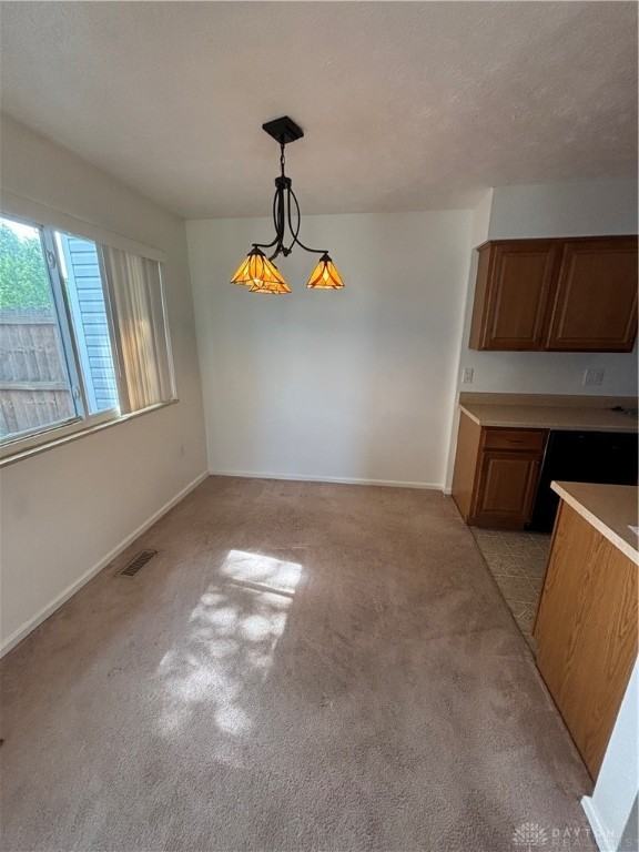 302 Chadwick Pl - Photo 3 of 8