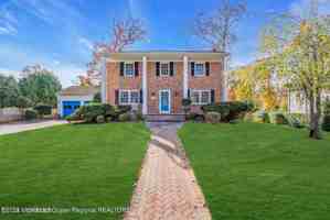 featured image of 608 Blanchard Pkwy