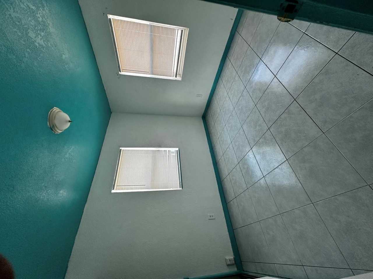 559 Dogwood Rd - Photo 3 of 10