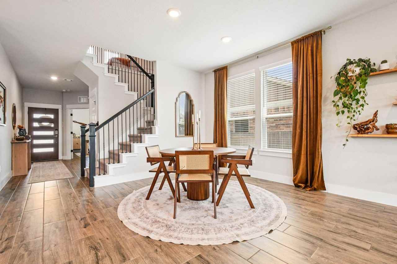 121 Purple Heart Dr - Photo 5 of 28