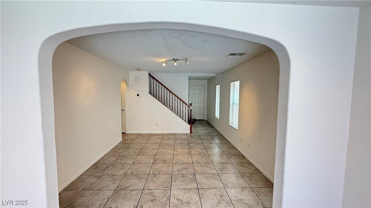 7928 Alta Lima Valley Ct - Photo 6 of 27