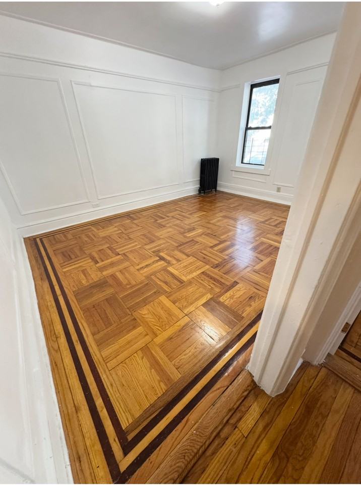 Hobart Ave - Photo 2 of 9