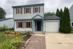 2S526 Cynthia Dr - Photo 1 of 1