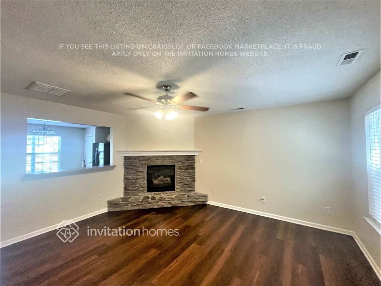 942 Ramsgate Dr Sw - Photo 3 of 18