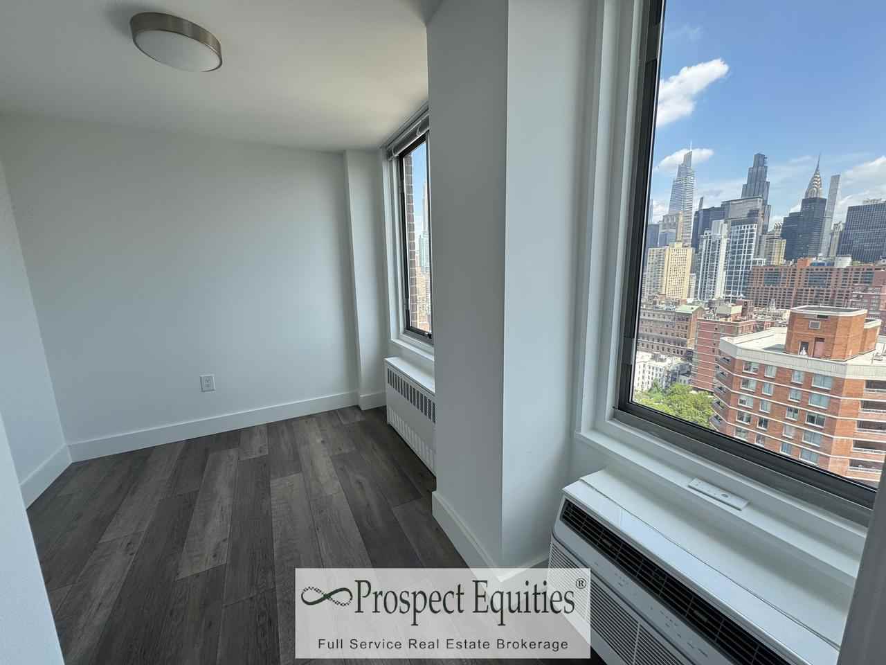 220 West 34th Street #22E - Photo 3 of 16