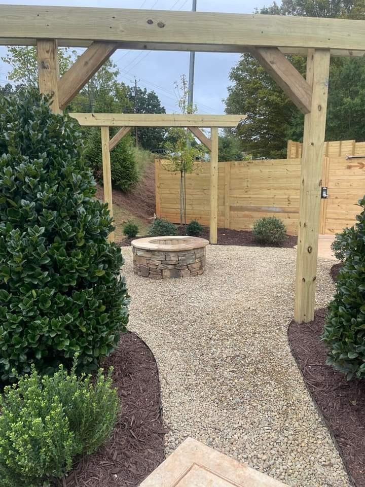 Live Where Comfort Meets Style – Welcome to Villas at Old 441 - Photo 6 of 24