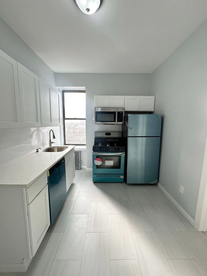 3604 - Park Avenue Palisades - Photo 4 of 8