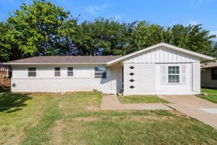 516 Elizabeth Ln - Photo 1 of 1