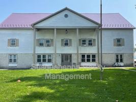featured image of 1051 Henn Ave #C