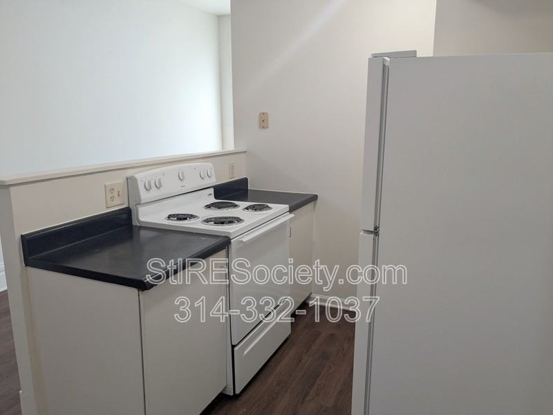 3439 Magnolia Ave - Photo 2 of 13