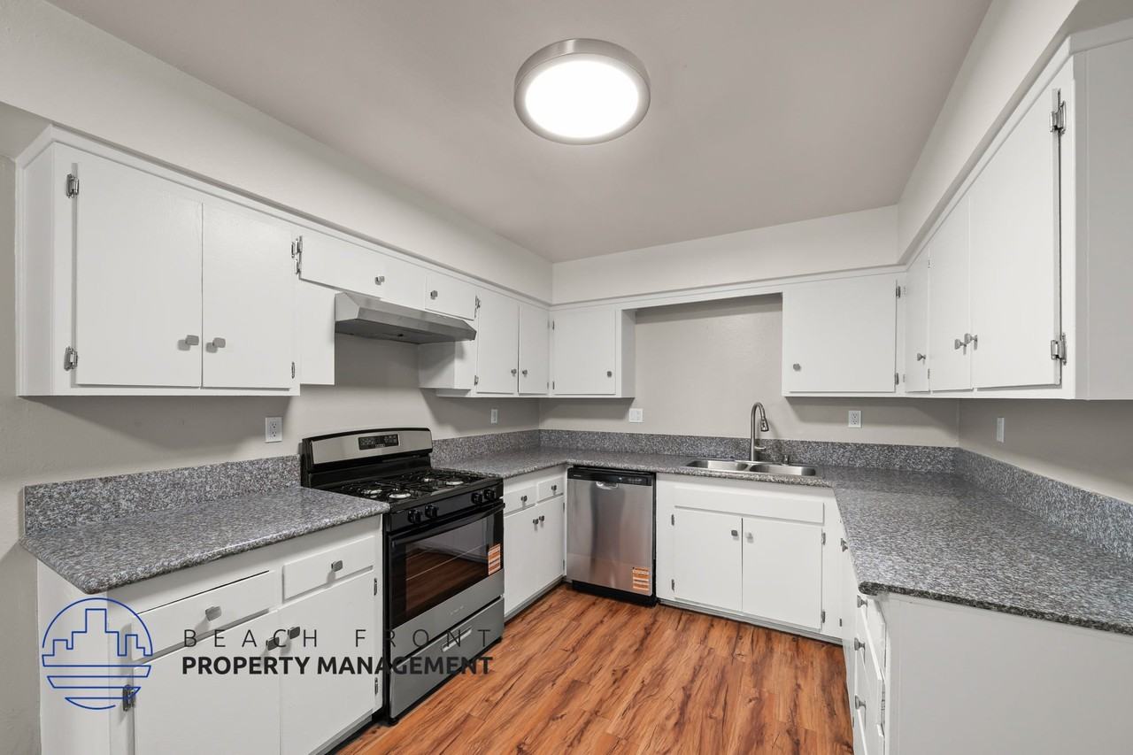 Heritage Point - Photo 2 of 32