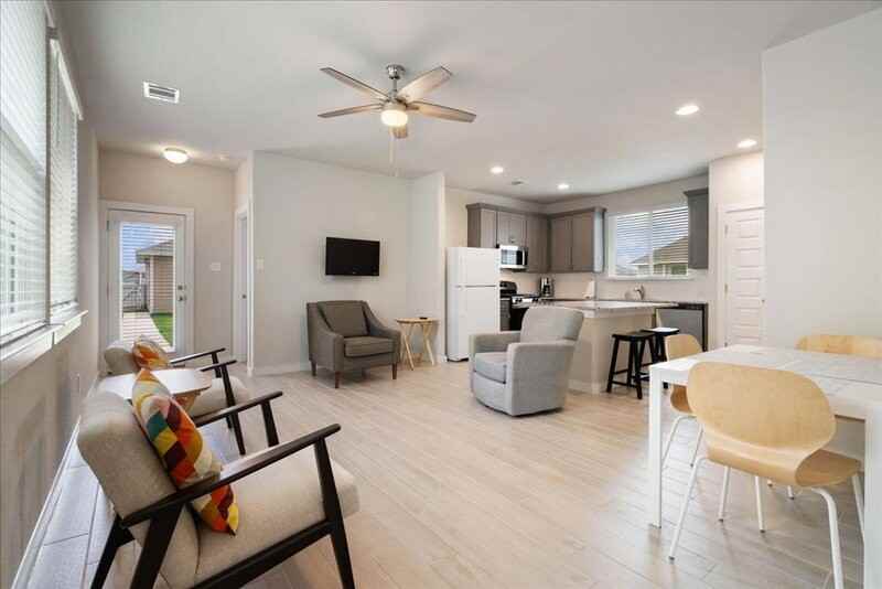 330 Hortus Dr - Photo 5 of 27