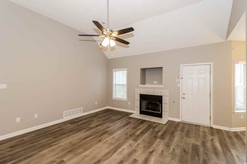 20 Cypress Grove Cv - Photo 5 of 19