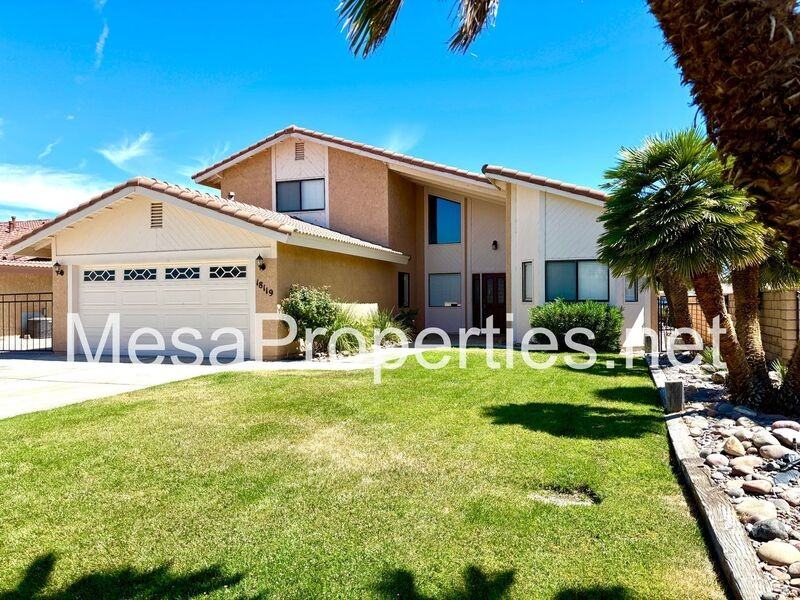 18119 Pier Dr - Photo 2 of 36