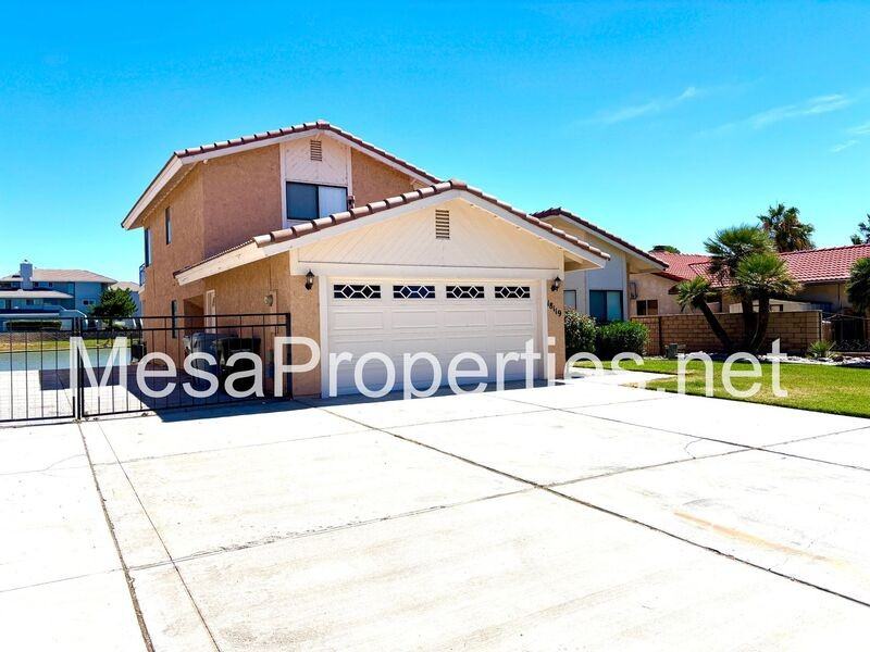 18119 Pier Dr - Photo 3 of 36