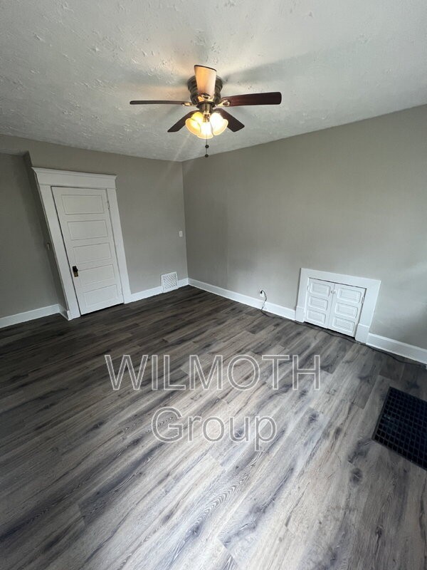 20 Wilson St - Photo 2 of 13