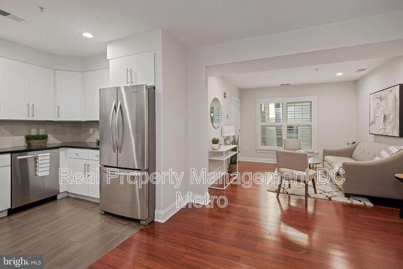 3925 Fulton St Nw #2