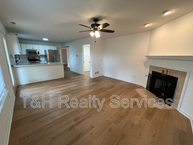 14952 Oak Rd - Photo 7 of 25