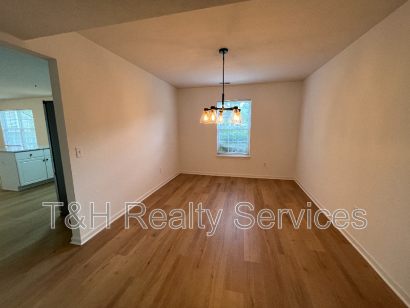 14952 Oak Rd - Photo 5 of 25