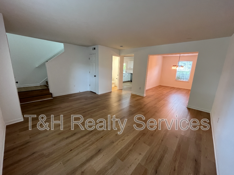 14952 Oak Rd - Photo 4 of 25
