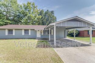 1311 Poplar Ave - Photo 1 of 1