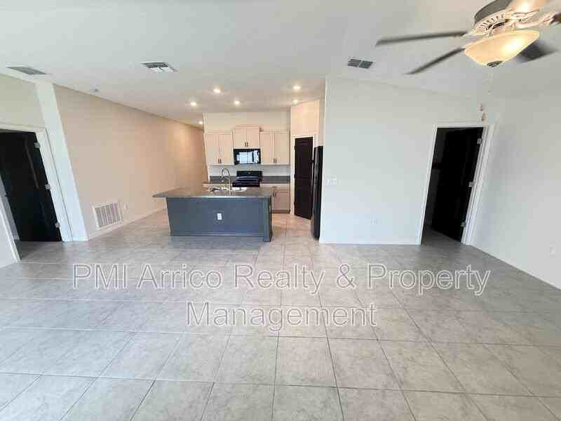 14906 Imperial Purple Ln - Photo 5 of 31