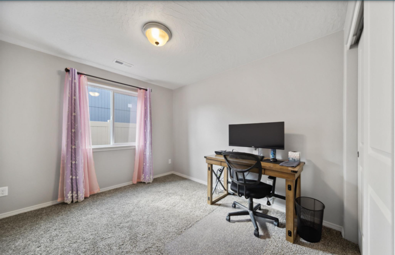 14510 E Caprio Ave - Photo 3 of 12