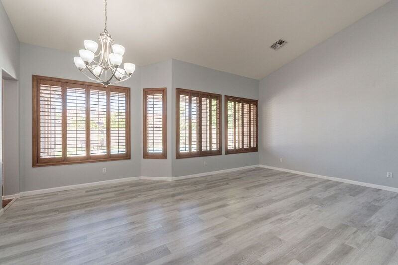 7167 W Abraham Ln - Photo 6 of 50