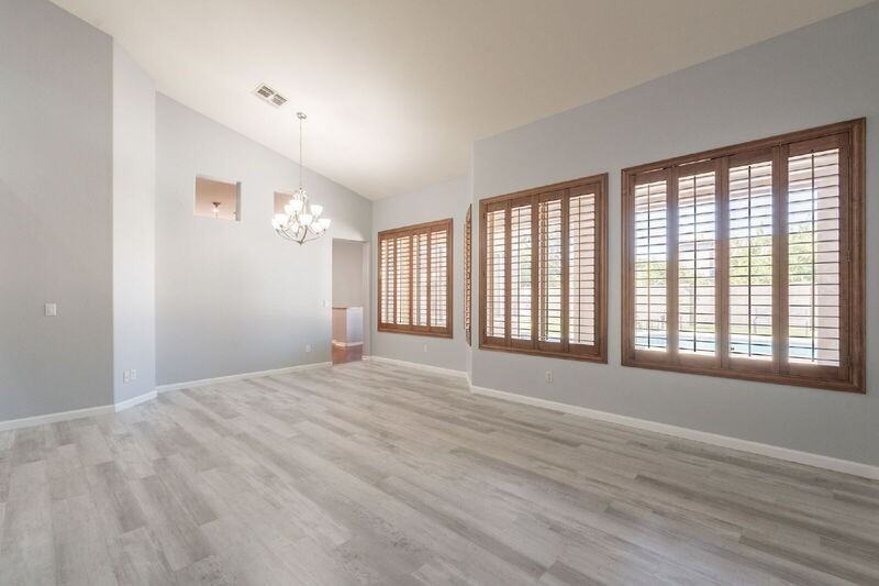 7167 W Abraham Ln - Photo 7 of 50